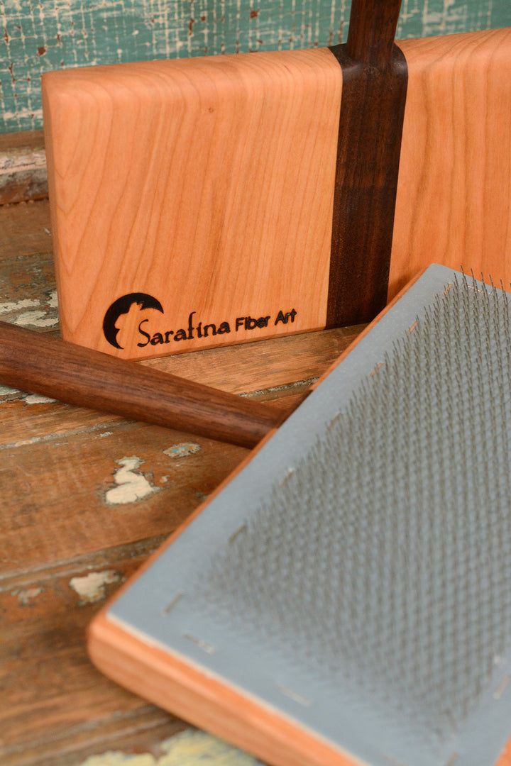 Sarafina Hand Carders 8