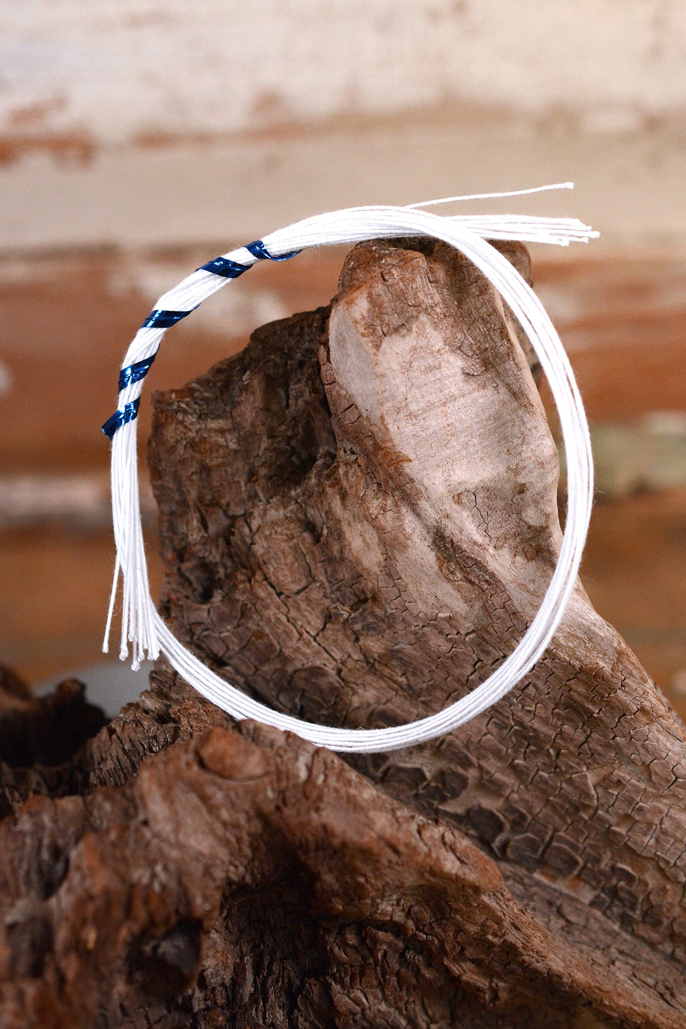 Cloth Wrapped Wire: 32 Gauge - White