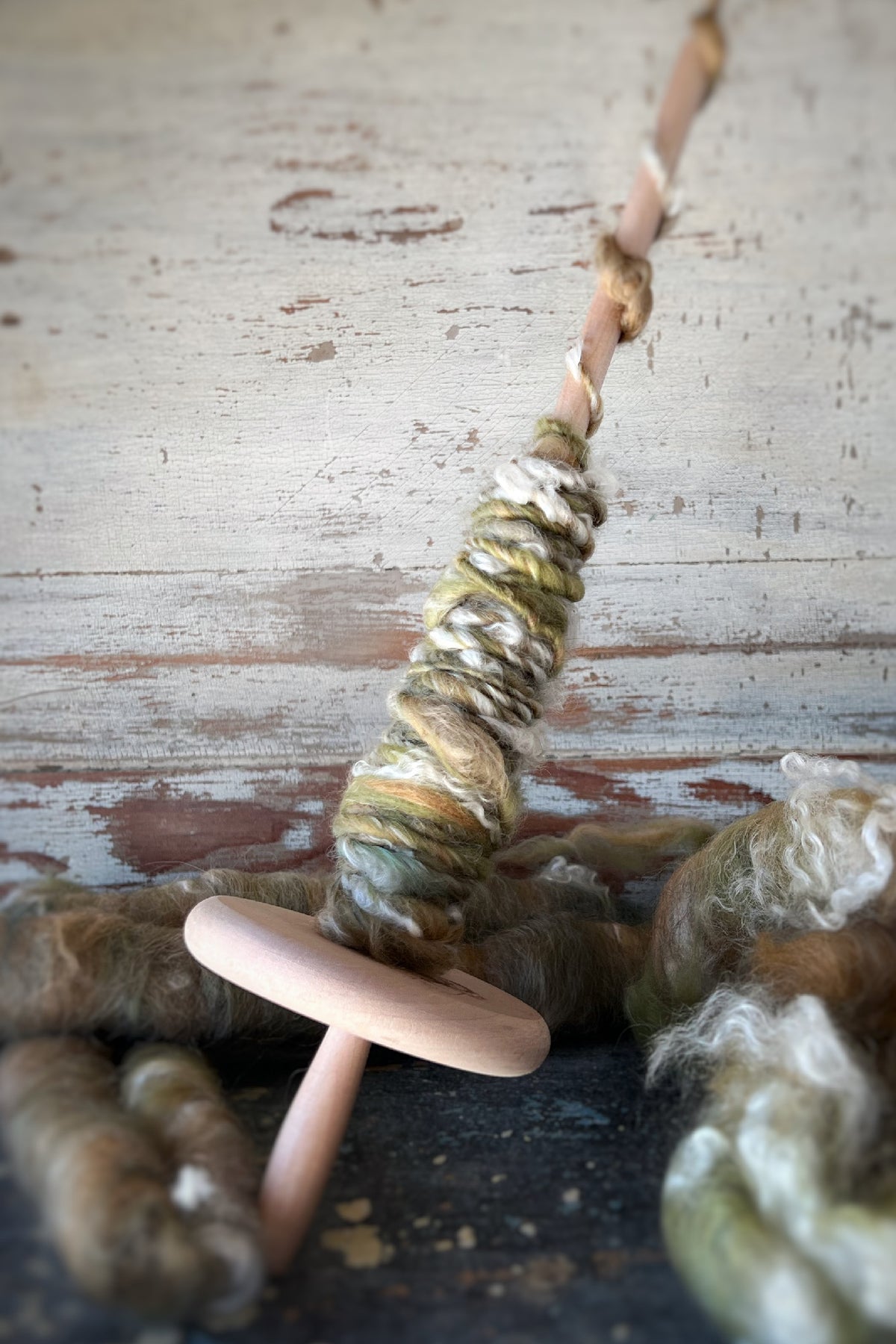 Choosing a Drop Spindle for Spinning - Heart Hook Homespun