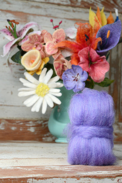 Flower Roving: Lilac 1 oz