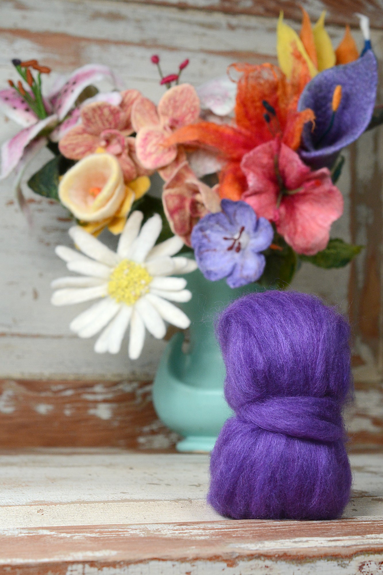 Flower Roving: Violet 1 oz