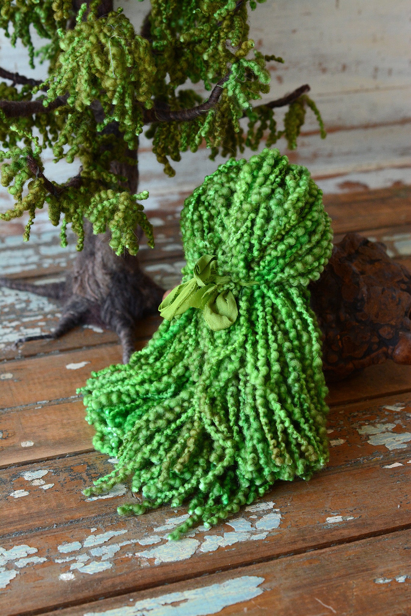 Foliage Yarn - Green Leaf