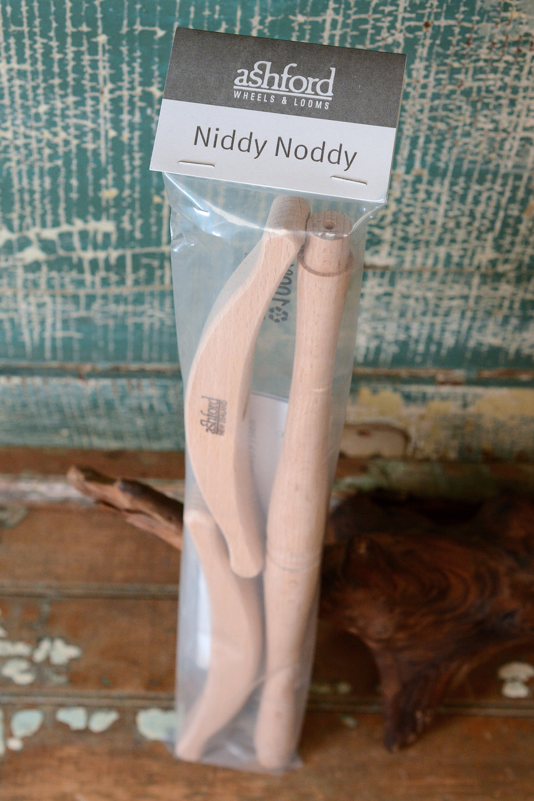 Ashford Niddy Noddy – Sarafina Fiber Art